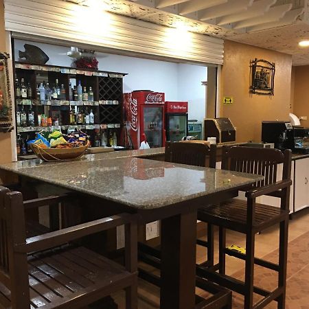 Anda White Beach Resort Екстериор снимка