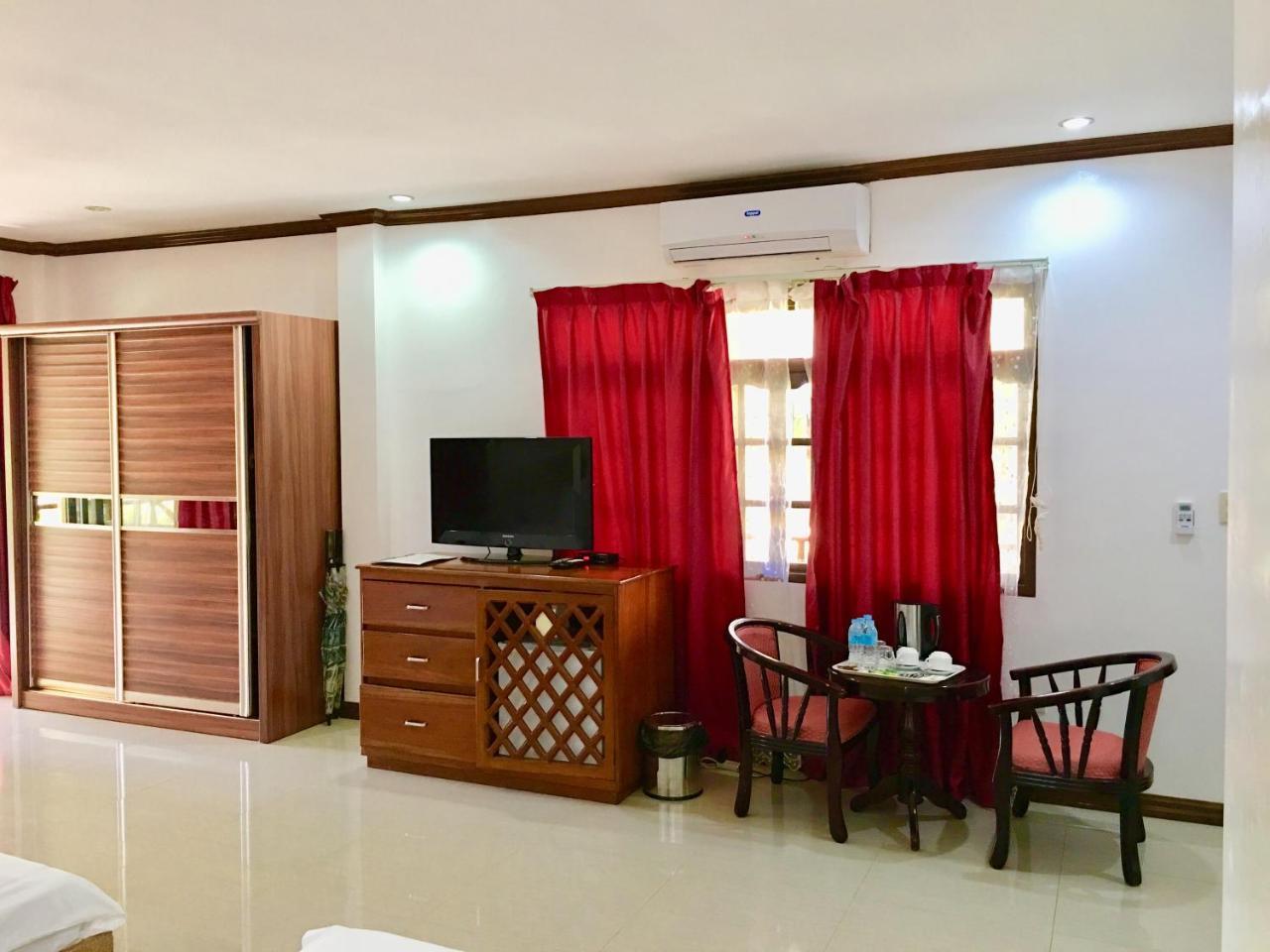 Anda White Beach Resort Екстериор снимка